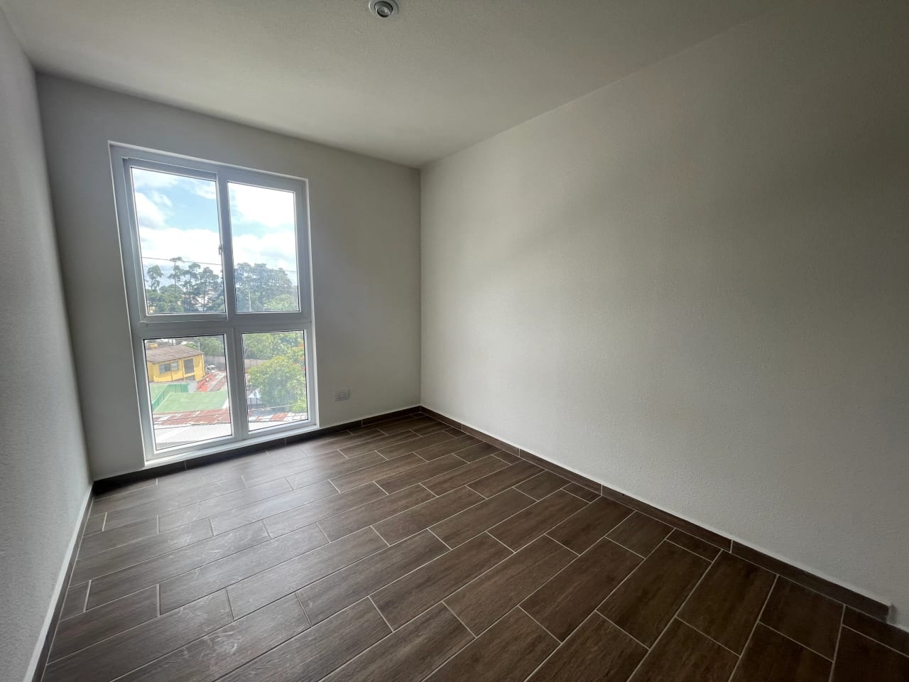 Apartamento en Venta en Parque Mateo — Apartamento en Venta en Parque Mateo, Zona 7, Guatemala, Ciudad — foto 2 de 8