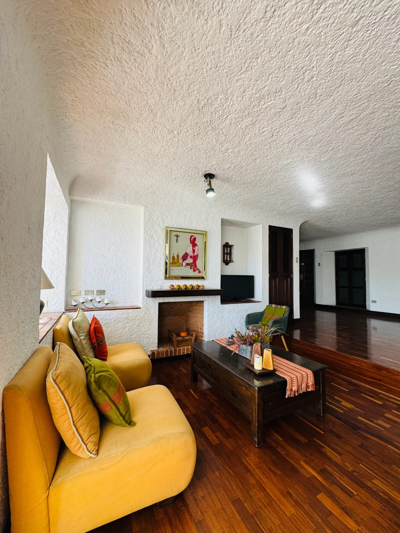 Apartamento en Venta en Zona 14 — Apartamento en Venta en Las Cañas, Zona 10, Guatemala, Ciudad — foto 2 de 8