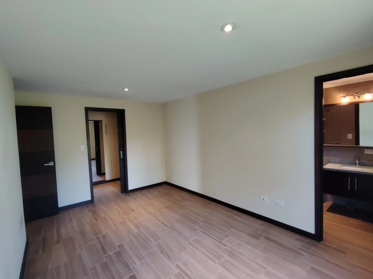 Apartamento en venta en Edificio Ágora 1501 -Zona 15- — Apartamento en Venta en Agora 1501, Zona 15, Guatemala, Ciudad — foto 5 de 10
