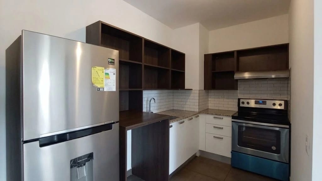 Apartamento en Frabra Zona 10 -Renta- — Apartamento en Alquiler en Fabra, Zona 10, Guatemala, Ciudad — foto 5 de 10