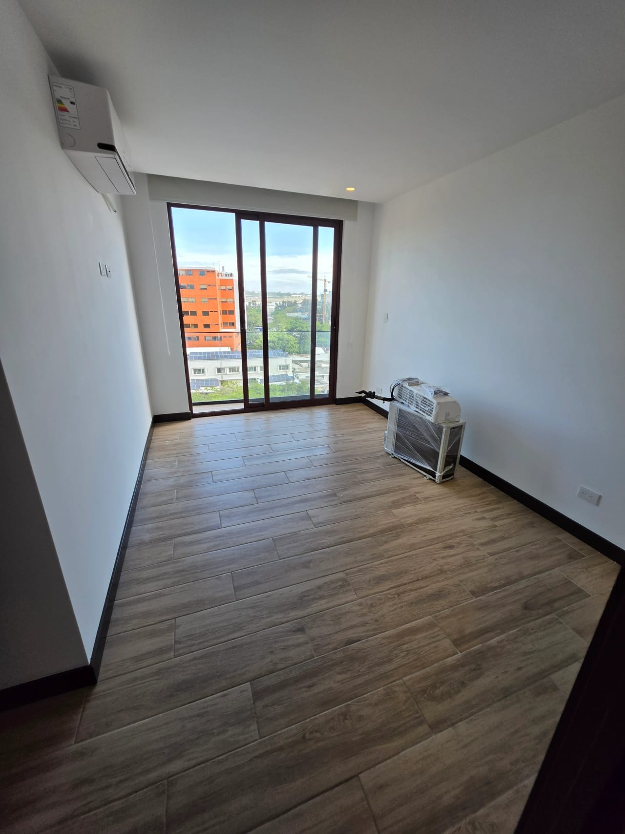 Renta Apartamento 3 hab Abitare zona 13 — Apartamento en Alquiler en Zona 13, Guatemala, Ciudad — foto 4 de 11