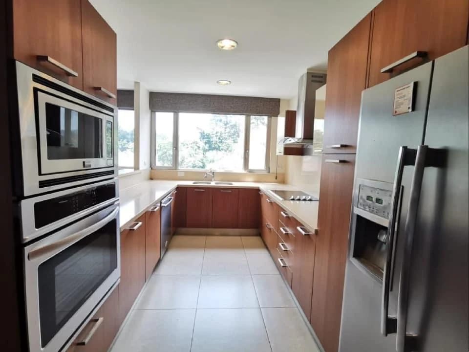 Apartamento Tiffany zona 14 amueblado con 3 habitaciones + servicio — Apartamento en Alquiler en Tiffany Cañada, Zona 14, Guatemala, Ciudad — foto 16 de 17