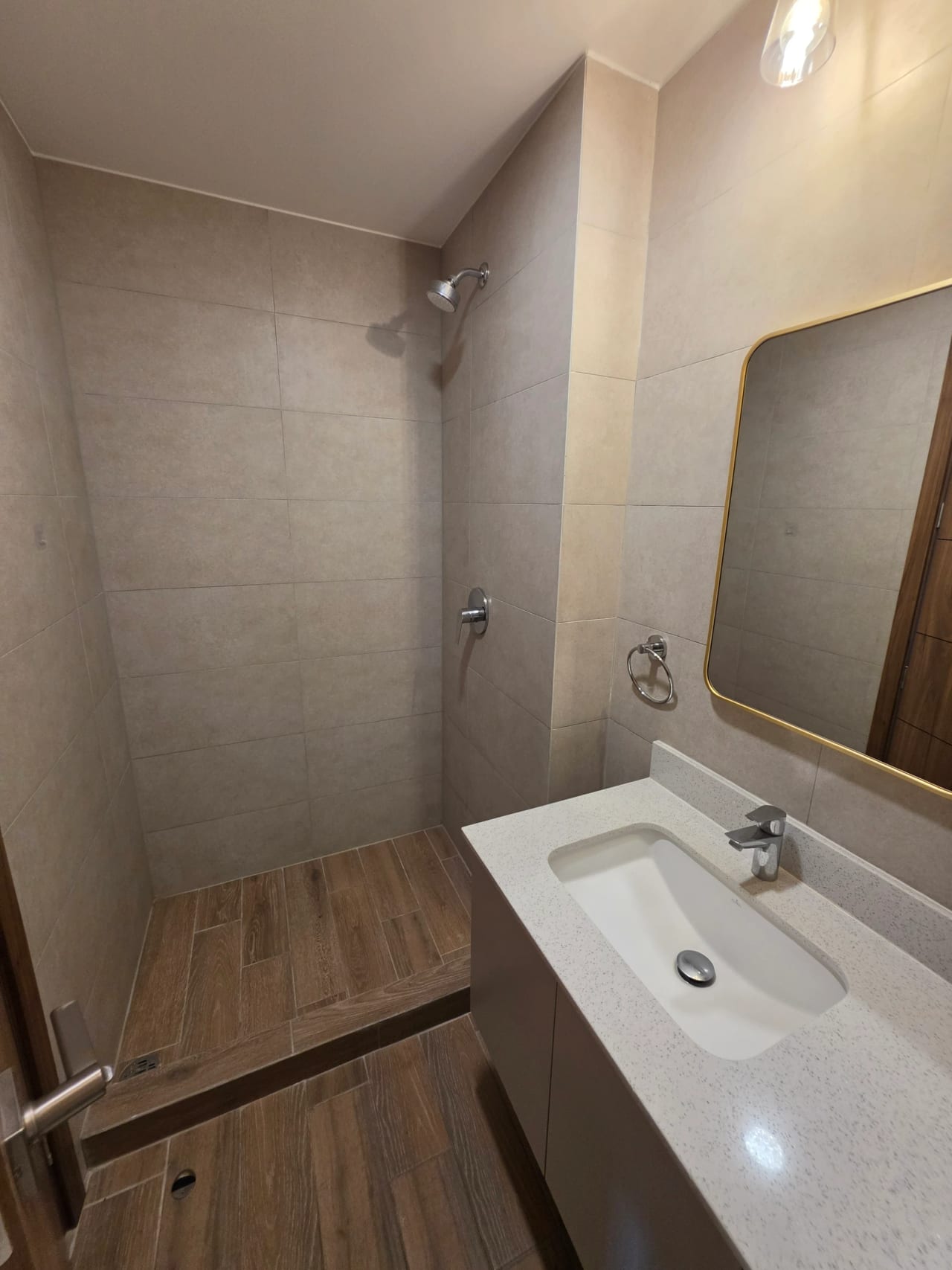 Renta Parque 14 2 habitaciones semiamueblada — Apartamento en Alquiler en Parque 14, Zona 14, Guatemala, Ciudad — foto 6 de 9