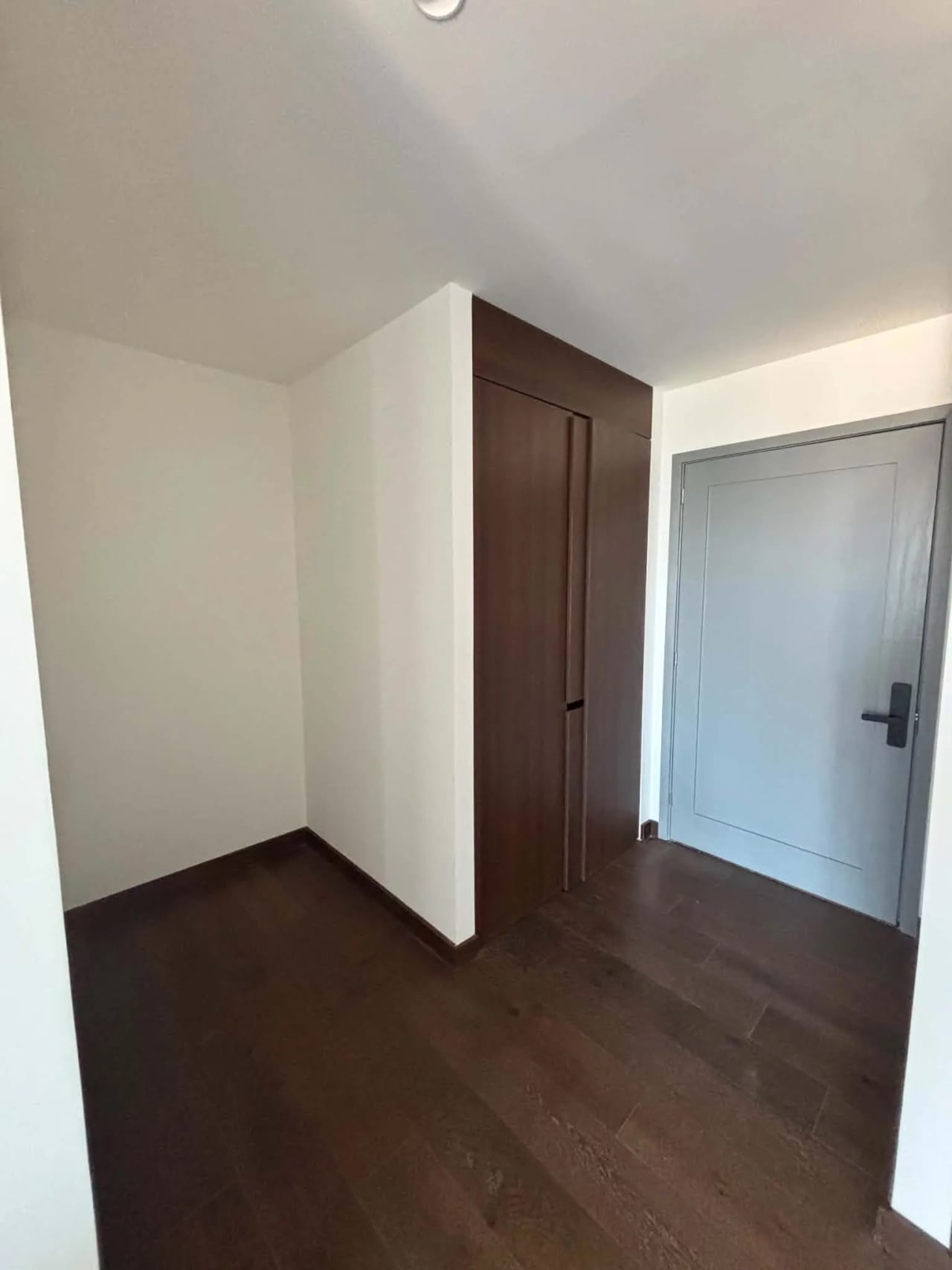 Atarah 3 habitaciones zona 10 Renta — Apartamento en Alquiler en Zona 10, Guatemala, Ciudad — foto 4 de 12