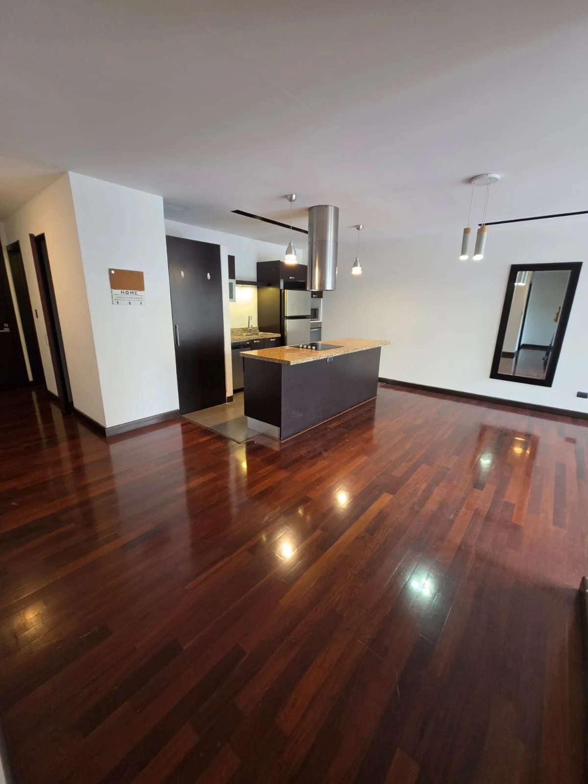 Apartamento en Venta Midori zona 15 2 habitaciones — Apartamento en Venta en Midori, Zona 15, Guatemala, Ciudad — foto 1 de 9