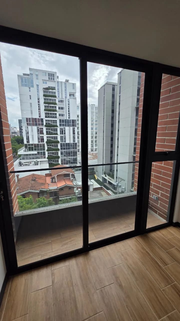 Apartamento renta Essenza 2 habitaciones zona 13 — Apartamento en Alquiler en Essenza, Zona 13, Guatemala, Ciudad — foto 4 de 11