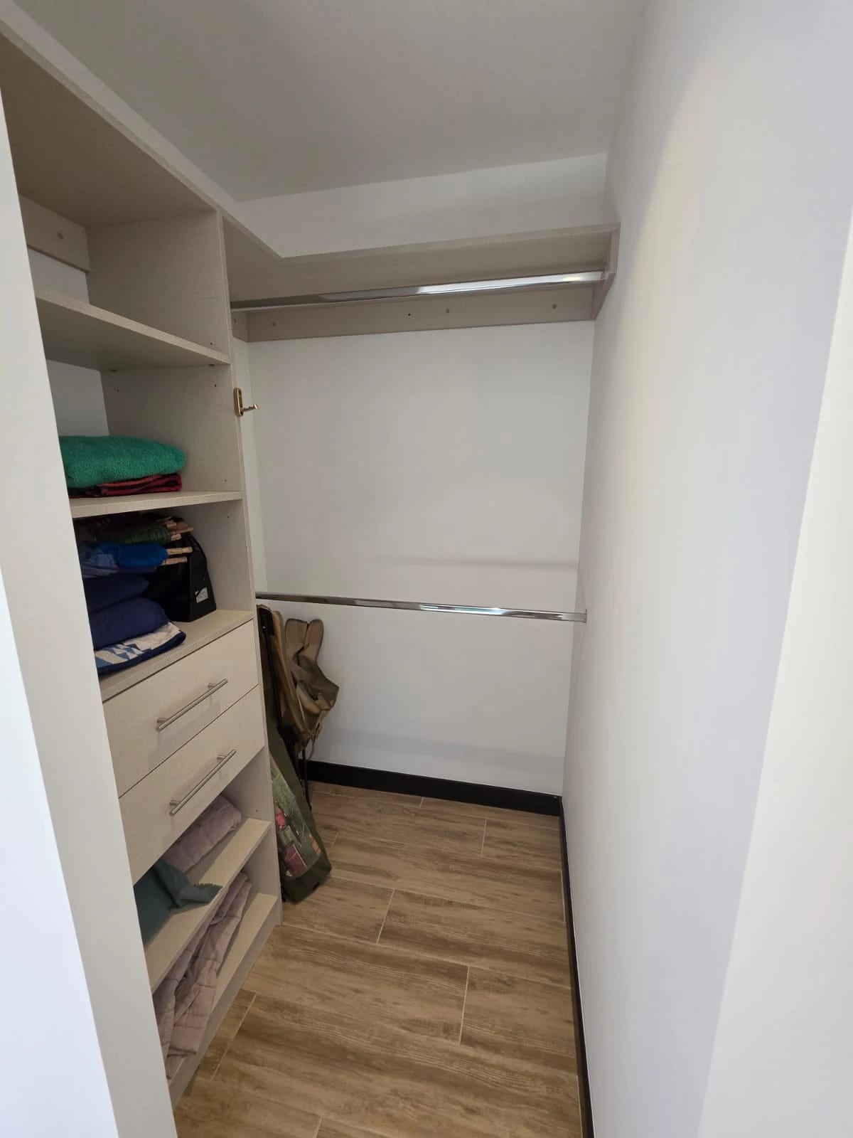 Apartamento 3 habitaciones con Jardin Abitare zona 13 — Apartamento en Alquiler en Zona 13, Guatemala, Ciudad — foto 7 de 12
