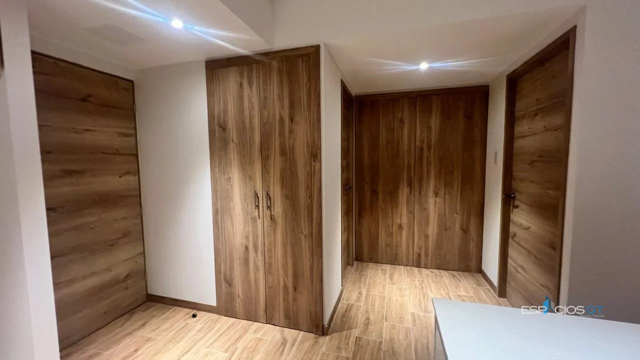 APARTAMENTO EN RENTA EN EDIFICIO CENDANA ZONA 9 - 2