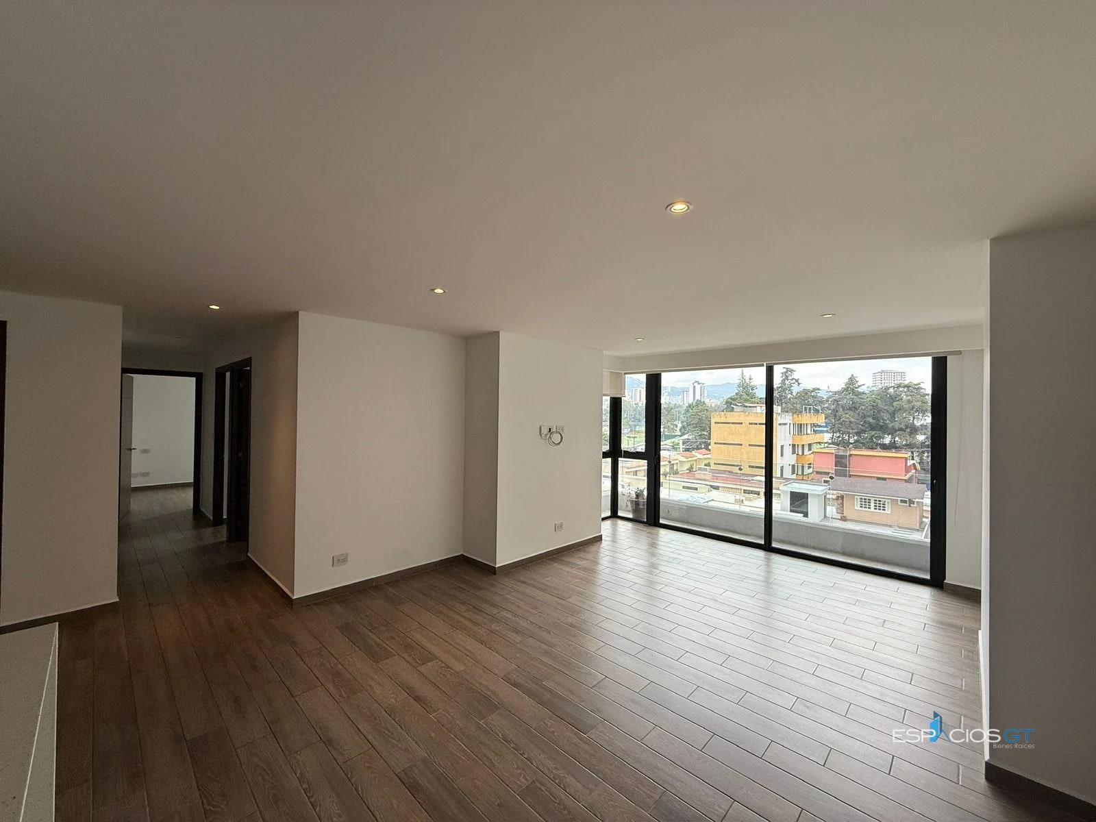 APARTAMENTO EN RENTA | PARQUE 15, ZONA 15 — Apartamento en Alquiler en Zona 15, Guatemala, Ciudad — foto 3 de 8