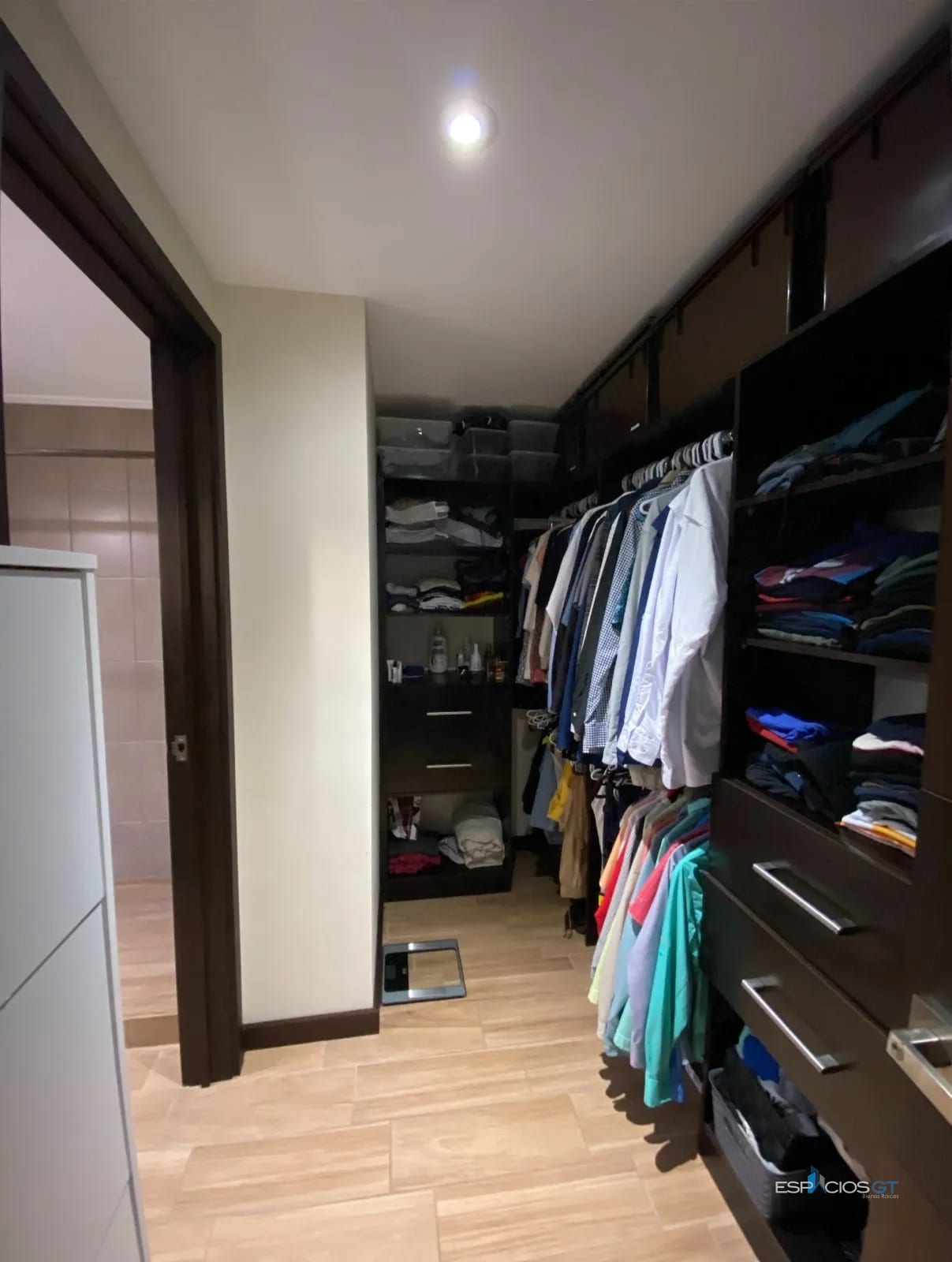 APARTAMENTO EN VENTA VH2 ZONA 15 $235,000 — Apartamento en Venta en Zona 15, Guatemala, Ciudad — foto 7 de 10