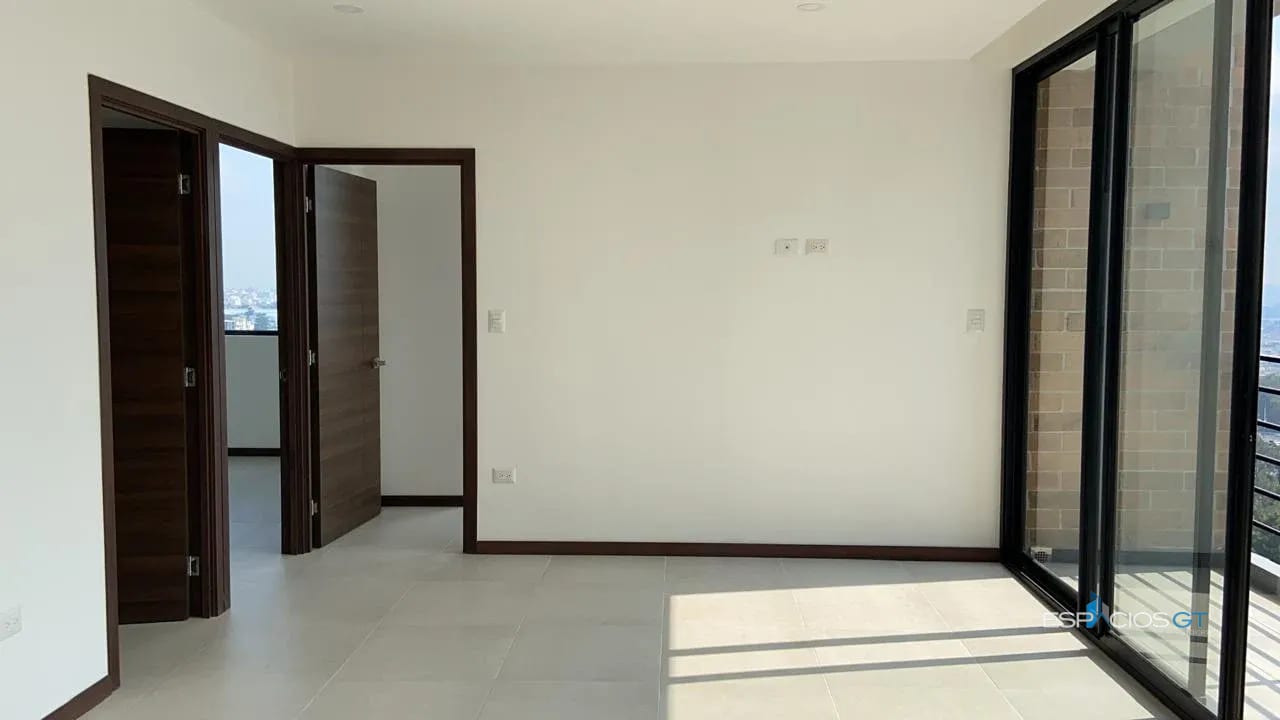 Apartamento en venta cerca de universidades, hospitales, restaurantes y centros de negocios. Si buscas comodidad, excelente ubicación y un estilo de vida moderno, ¡este apartamento es para ti! — Apartamento en Venta en Zona 10, Guatemala, Ciudad — foto 2 de 7