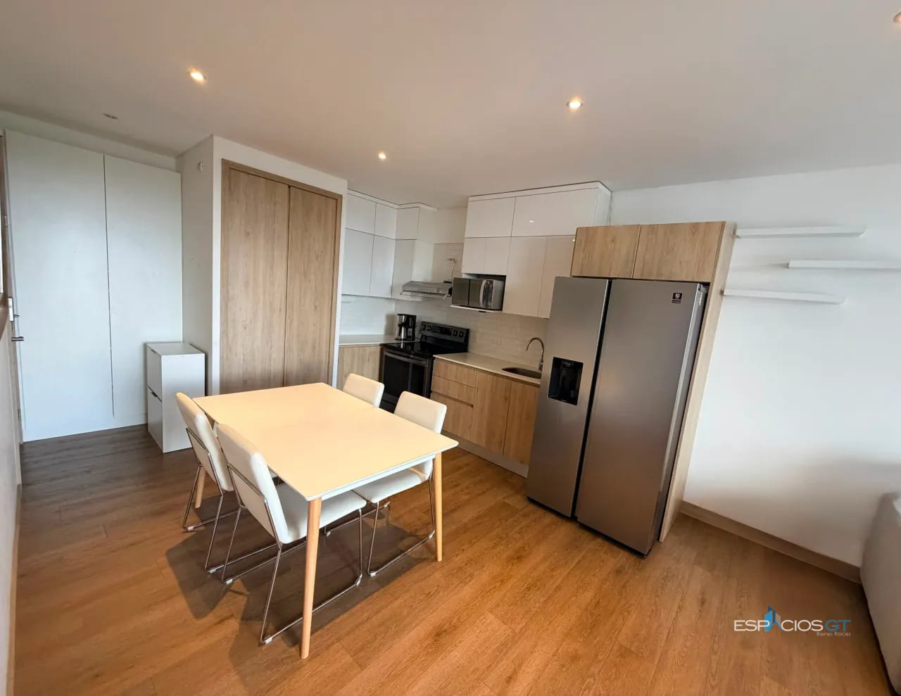 APARTAMENTO EN VENTA – Edificio Trivá, Zona 15 — Apartamento en Venta en Zona 15, Guatemala, Ciudad — foto 3 de 11