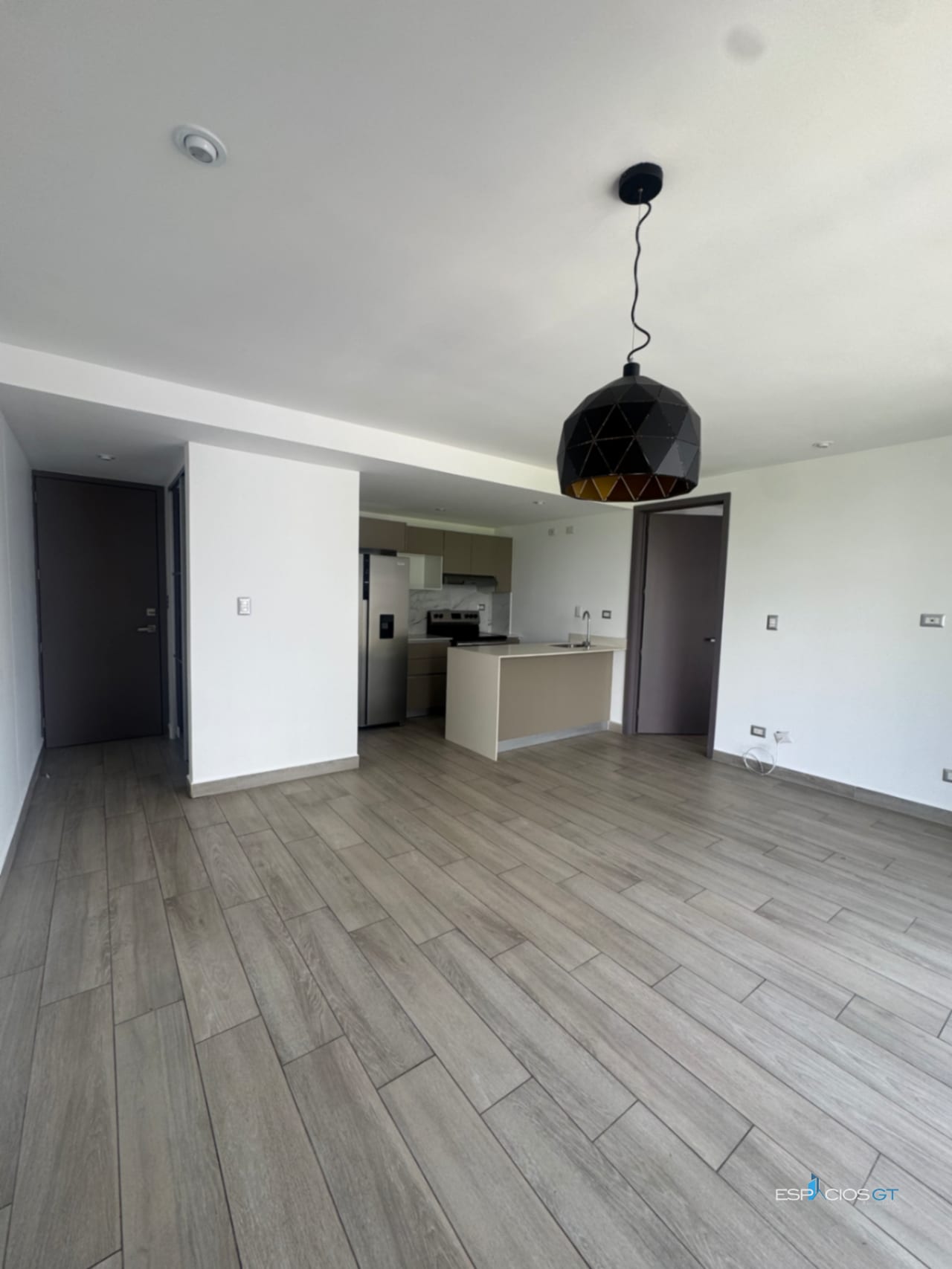 Apartamento en renta – Edificio Epic, Zona 15 | 1 dormitorio | — Apartamento en Alquiler en Epic15, Zona 15, Guatemala, Ciudad — foto 4 de 12