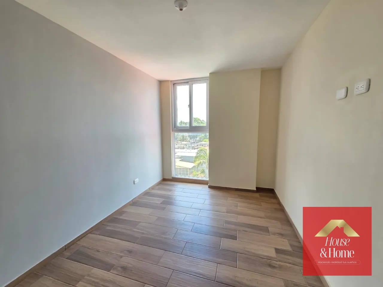 apartamento en venta zona 2 de Mixco-cerca de la Calzada Roosevelt — Apartamento en Venta en Torre Zentia, Zona 2 Mixco, Guatemala, Ciudad — foto 6 de 11