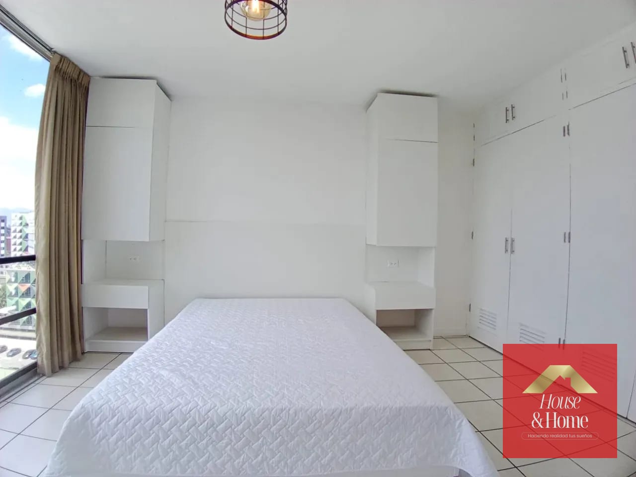 apartamento en renta zona 9 - semi amueblado! — Apartamento en Alquiler en Zona 9, Guatemala, Ciudad — foto 4 de 10