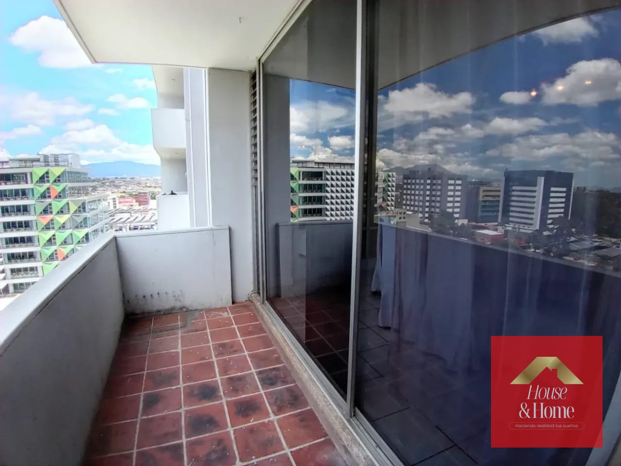 apartamento en renta zona 9 - semi amueblado! — Apartamento en Alquiler en Zona 9, Guatemala, Ciudad — foto 8 de 10