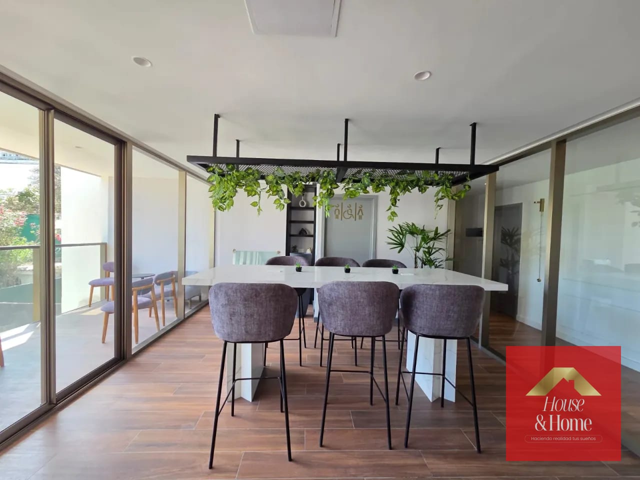 apartamento en renta zona 10 — Apartamento en Alquiler en Atarah, Zona 10, Guatemala, Ciudad — foto 10 de 13