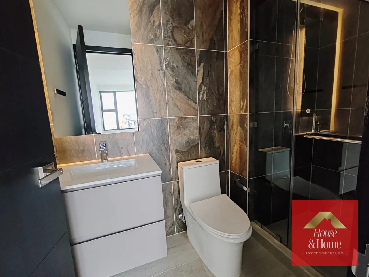 Baño — Renta de apartamento en zona 13 — Apartamento en Alquiler en Verdú, Zona 13, Guatemala, Ciudad — foto 8 de 15