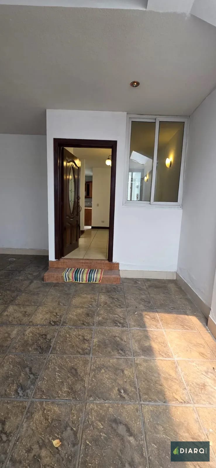 Apartamento en alquiler amplio e independiente, zona 15 — Apartamento en Alquiler en Zona 15, Guatemala, Ciudad — foto 2 de 17