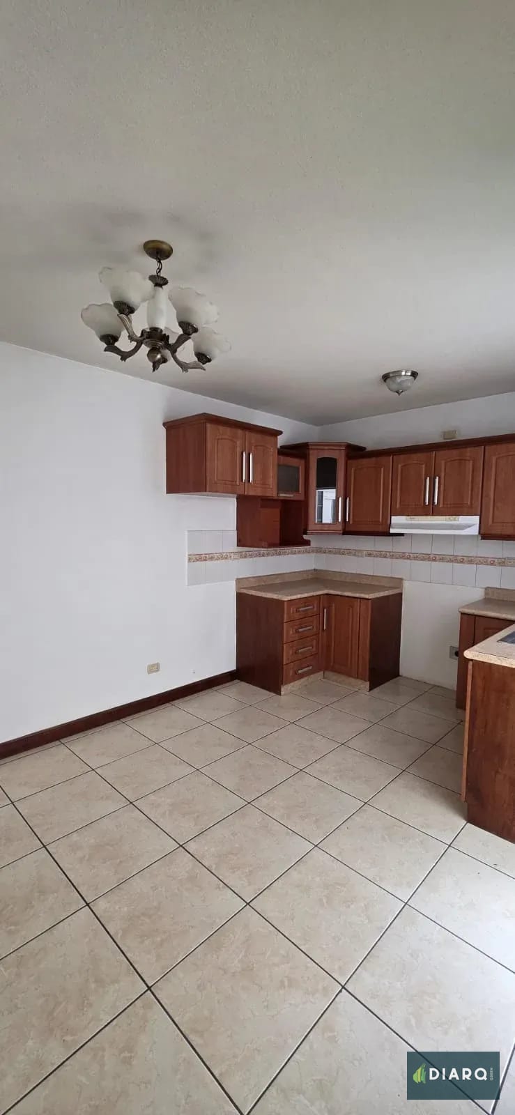 Apartamento en alquiler amplio e independiente, zona 15 — Apartamento en Alquiler en Zona 15, Guatemala, Ciudad — foto 6 de 17