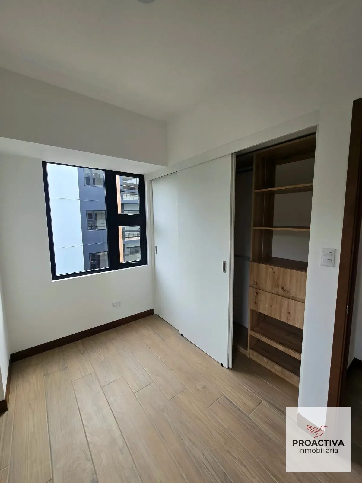 Apartamento en venta en Vila bosque zona 16 Kanajuyú — Apartamento en Venta en Zona 16, Guatemala, Ciudad — foto 1 de 7