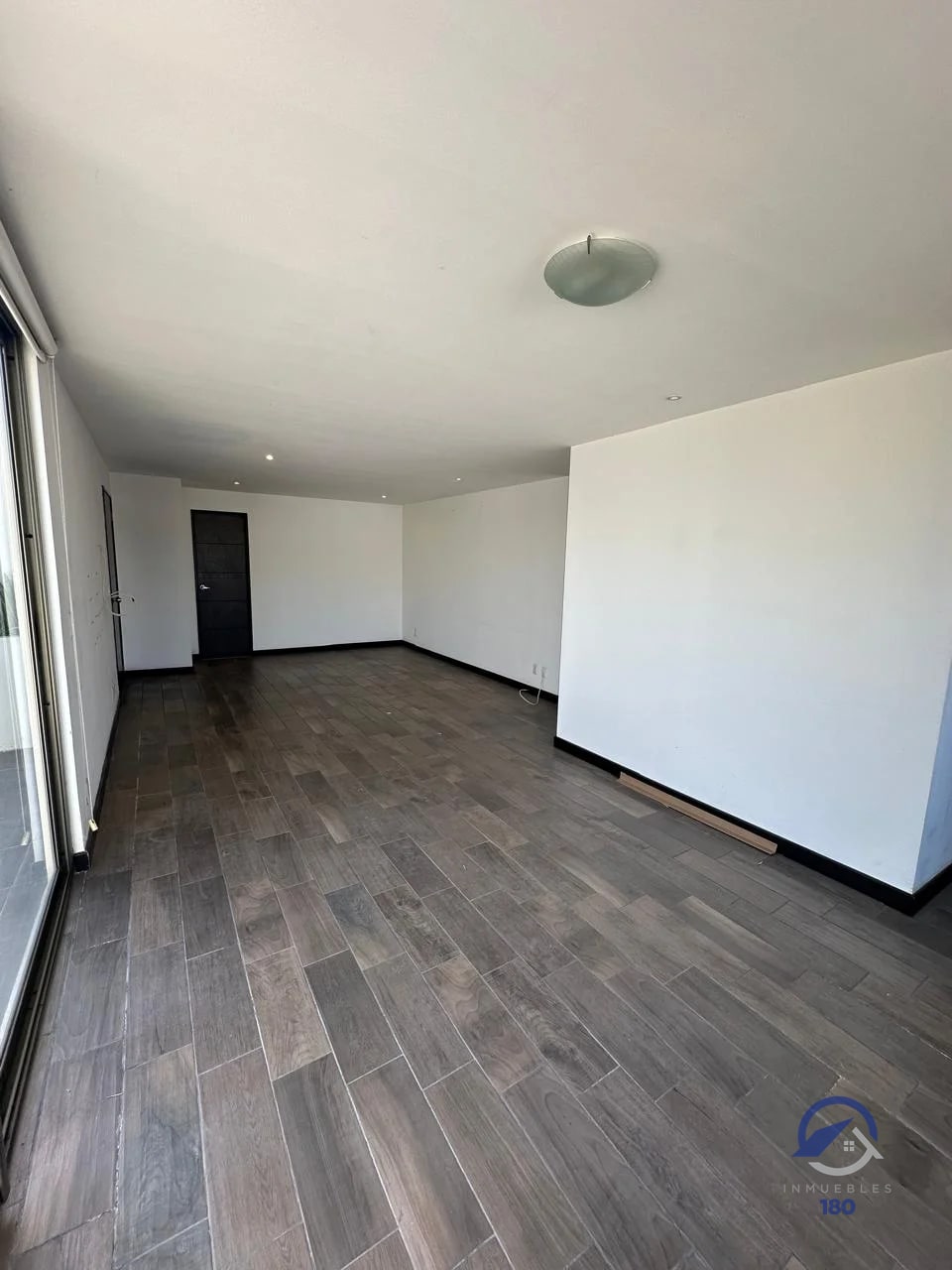 Apartamento en renta en Edificio Verona, zona 10 - 3