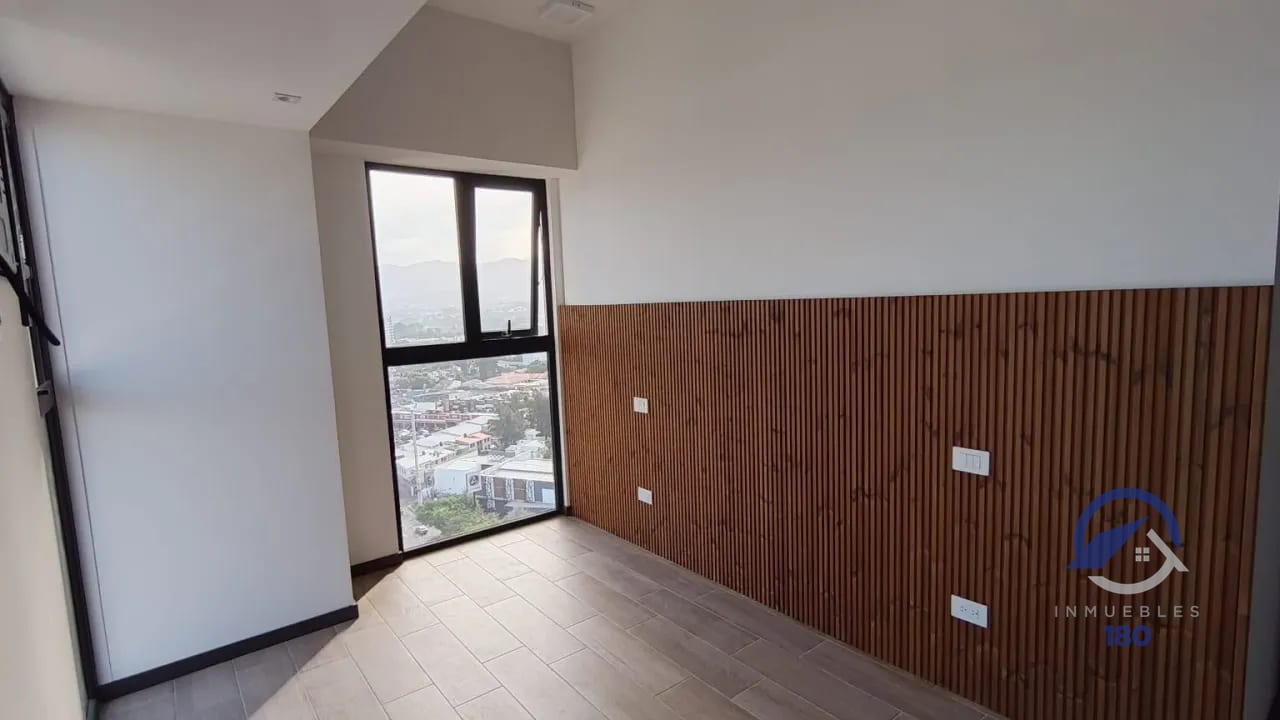 Apartamento en renta en Edificio Altaire, zona 11 — Apartamento en Alquiler en Zona 11, Guatemala, Ciudad — foto 4 de 11