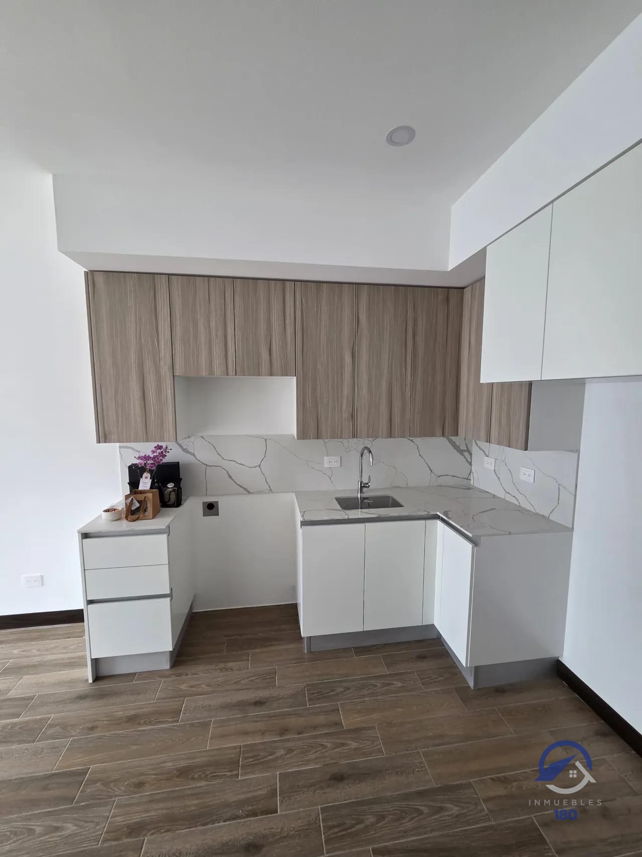Apartamento de 2 dormitorios para estrenar en Inara Américas II, z 13 — Apartamento en Alquiler en Inara Americas, Zona 13, Guatemala, Ciudad — foto 2 de 17