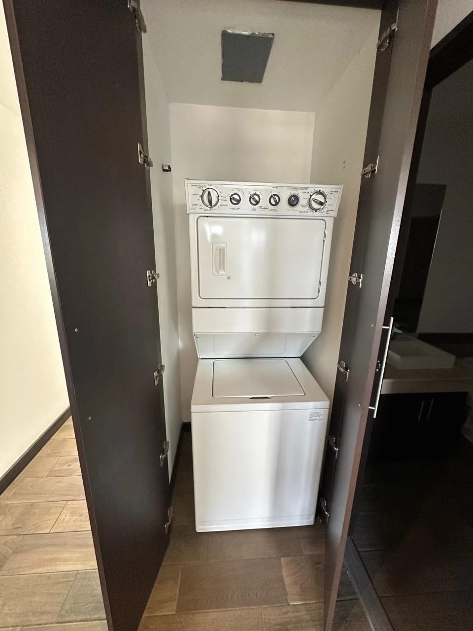Renta de Penthouse en Verona Apartamentos | Zona 10 — Apartamento en Alquiler en Verona, Zona 10, Guatemala, Ciudad — foto 5 de 8