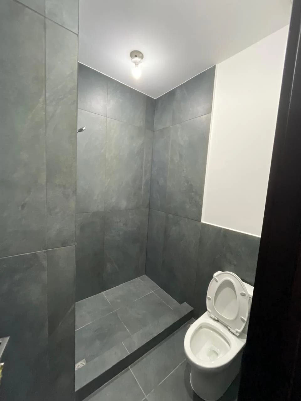 Renta de Apartamento Nuevo con Patio en Nogales de Cayala 1 Zona 16 — Apartamento en Alquiler en Nogales de Cayalá, Zona 16, Guatemala, Ciudad — foto 5 de 11
