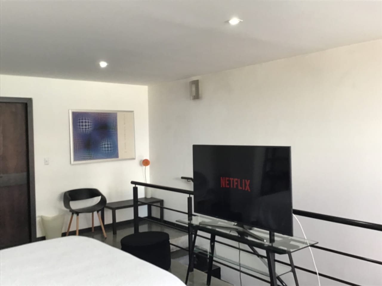 Amplio y Moderno Loft en z4 — Apartamento en Alquiler en Cuatro 36, Zona 4, Guatemala, Ciudad — foto 3 de 16