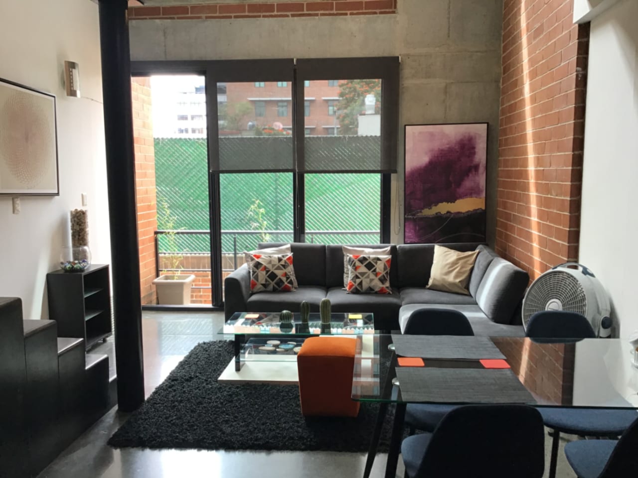Amplio y Moderno Loft en z4 — Apartamento en Alquiler en Cuatro 36, Zona 4, Guatemala, Ciudad — foto 1 de 16