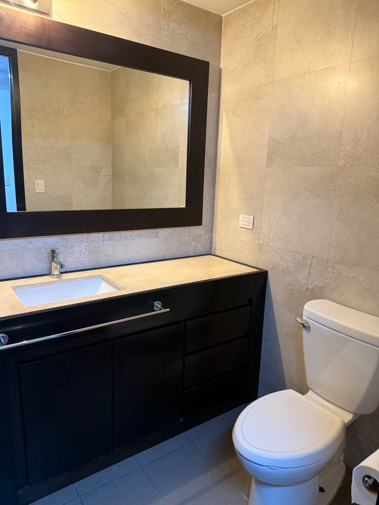 Loft de 150m2 en z 10 — Apartamento en Alquiler en 19-10, Zona 10, Guatemala, Ciudad — foto 7 de 14