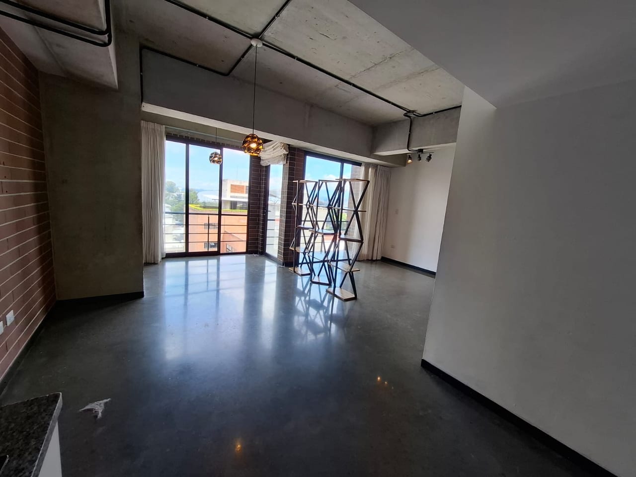Renta 4 Venezia 4 Grados Norte — Apartamento en Alquiler en Cuatro Venezia, Zona 4, Guatemala, Ciudad — foto 3 de 13