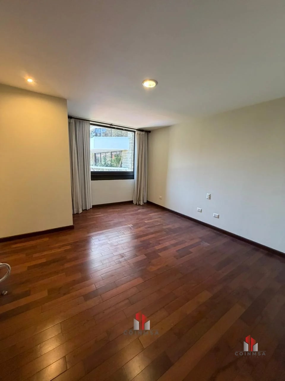 Apartamento en Renta zona 10 / Tiffany II - 6