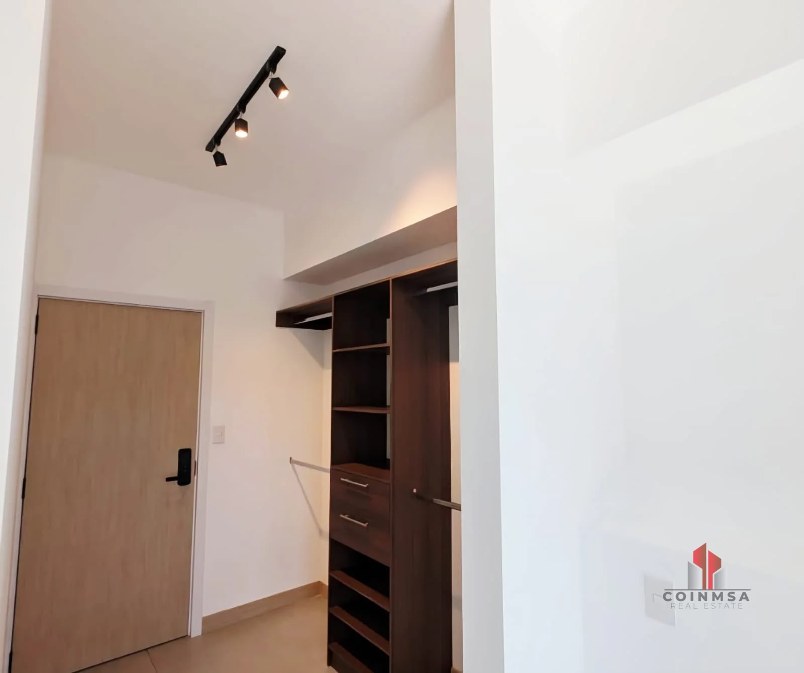 Apartamento en renta en zona 10 / Bonadiez - 9