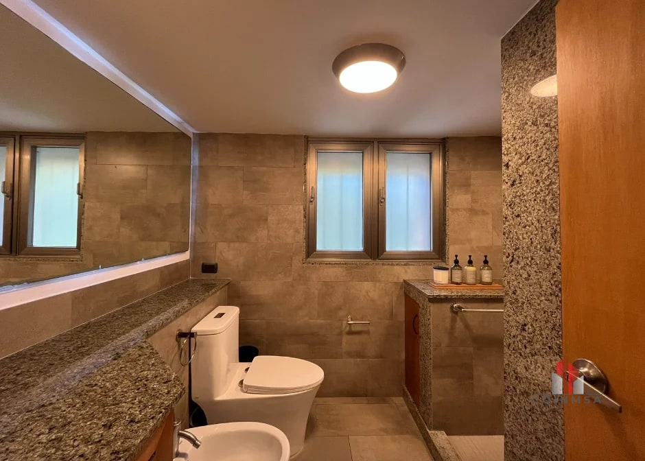Apartamento en renta en zona 10 / Oakland - 8