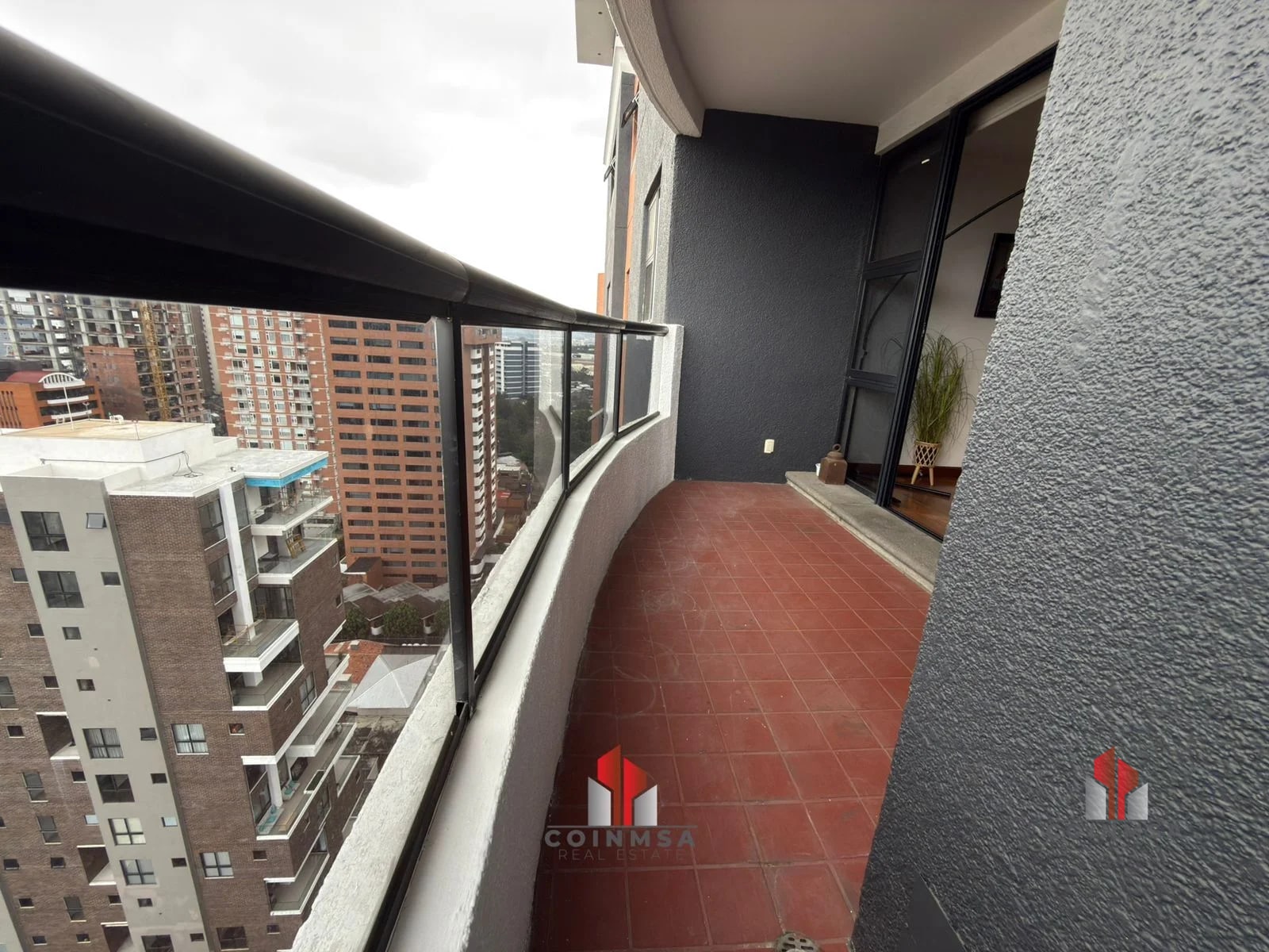 Apartamento amueblado en renta en zona 14 / Bellagio - 4