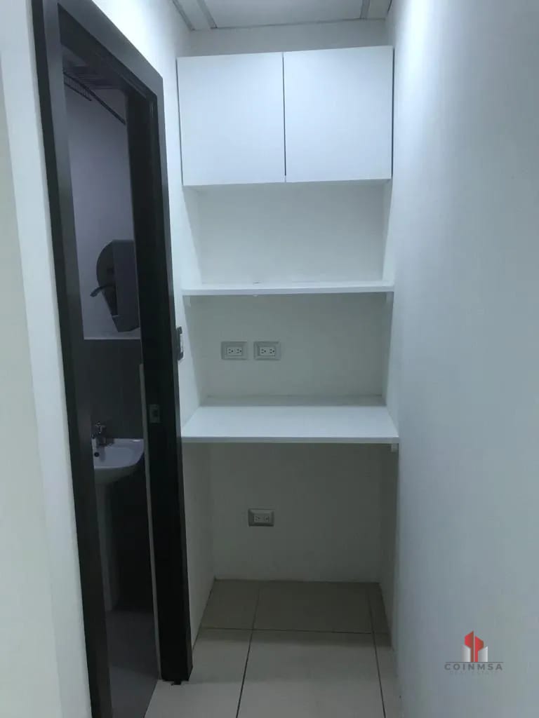 Oficina en renta zona 15 / Domani — Apartamento en Alquiler en Domani, Zona 15, Guatemala, Ciudad — foto 8 de 11