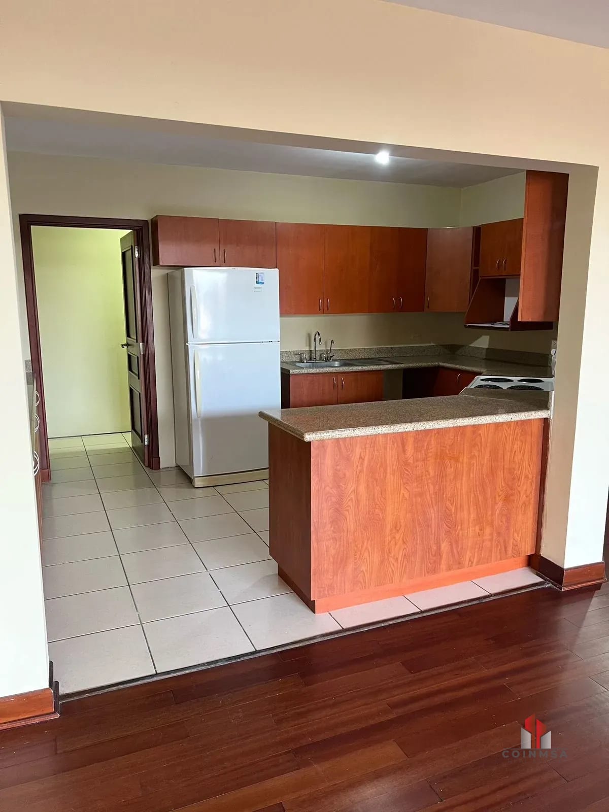 Apartamento en renta zona 14 la Villa / Benevento — Apartamento en Alquiler en Benevento, Zona 14, Guatemala, Ciudad — foto 3 de 14
