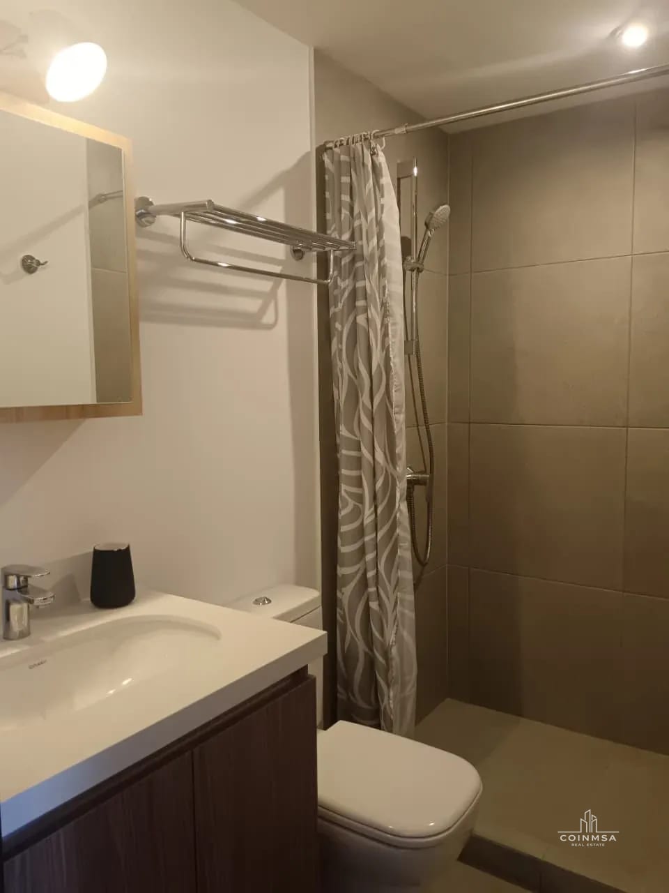 Apartamento amueblado en Renta zona 10 — Apartamento en Alquiler en Brunelo, Zona 10, Guatemala, Ciudad — foto 6 de 14
