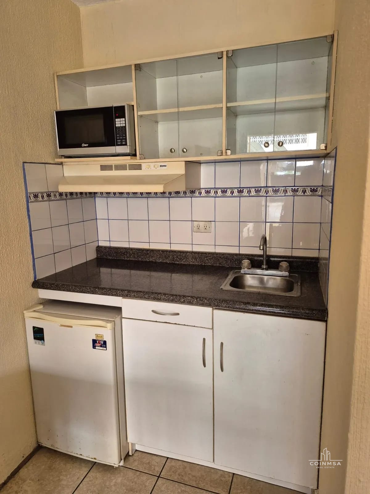 Apartamento amueblado tipo efficiency zona 9 — Apartamento en Alquiler en Zona 9, Guatemala, Ciudad — foto 1 de 5
