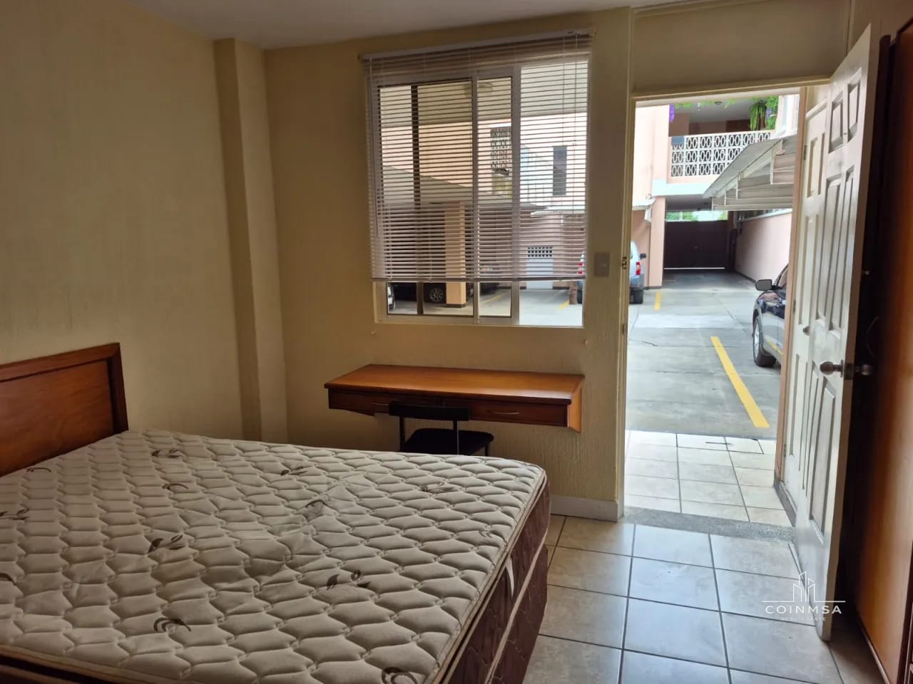 Apartamento amueblado tipo efficiency zona 9 — Apartamento en Alquiler en Zona 9, Guatemala, Ciudad — foto 3 de 5