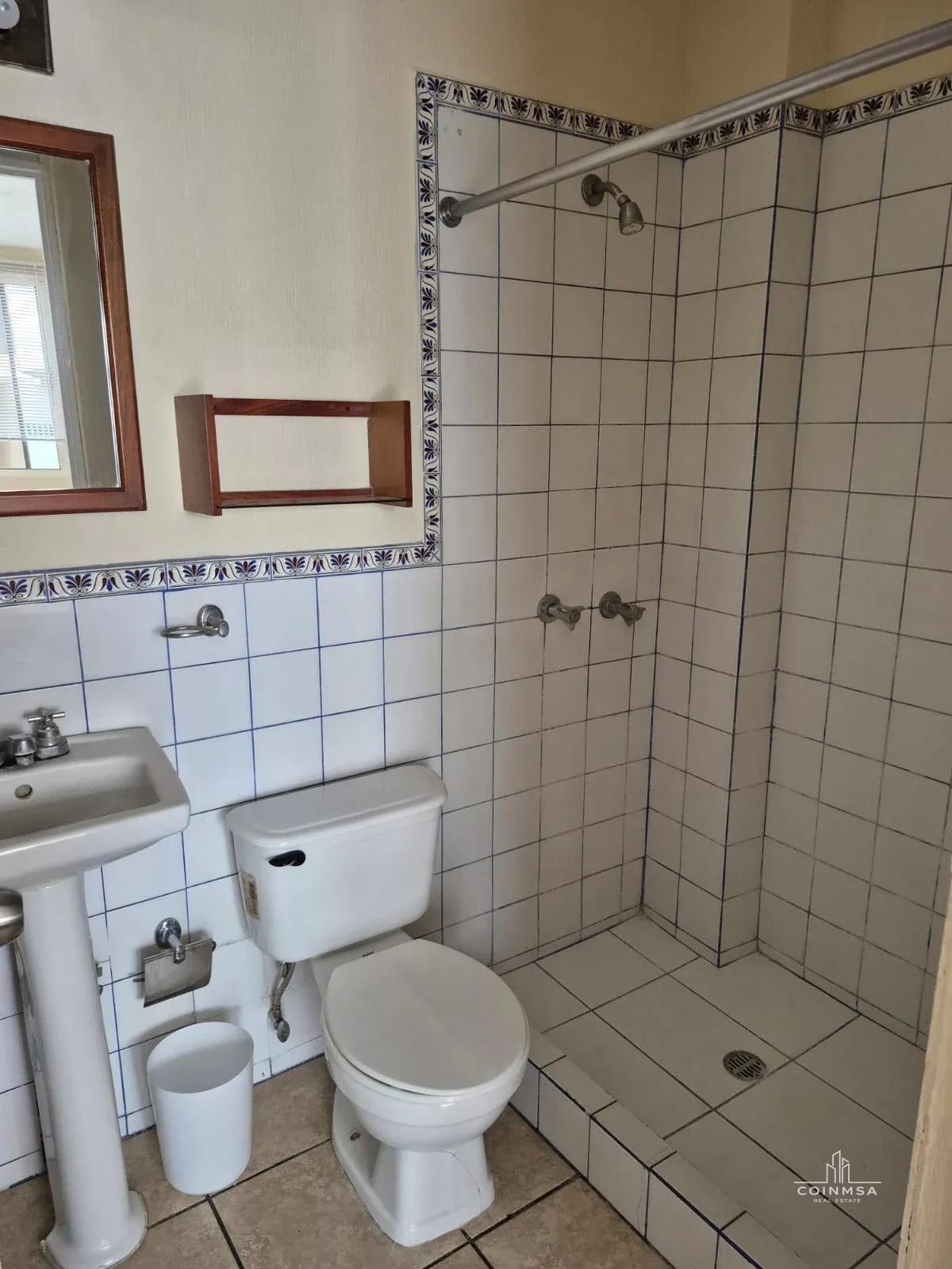 Apartamento amueblado tipo efficiency zona 9 — Apartamento en Alquiler en Zona 9, Guatemala, Ciudad — foto 5 de 5