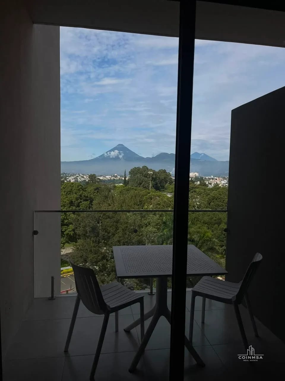Apartamento amueblado en renta zona 13 / Elemento — Apartamento en Alquiler en Elemento Plaza Berlín, Zona 13, Guatemala, Ciudad — foto 4 de 15