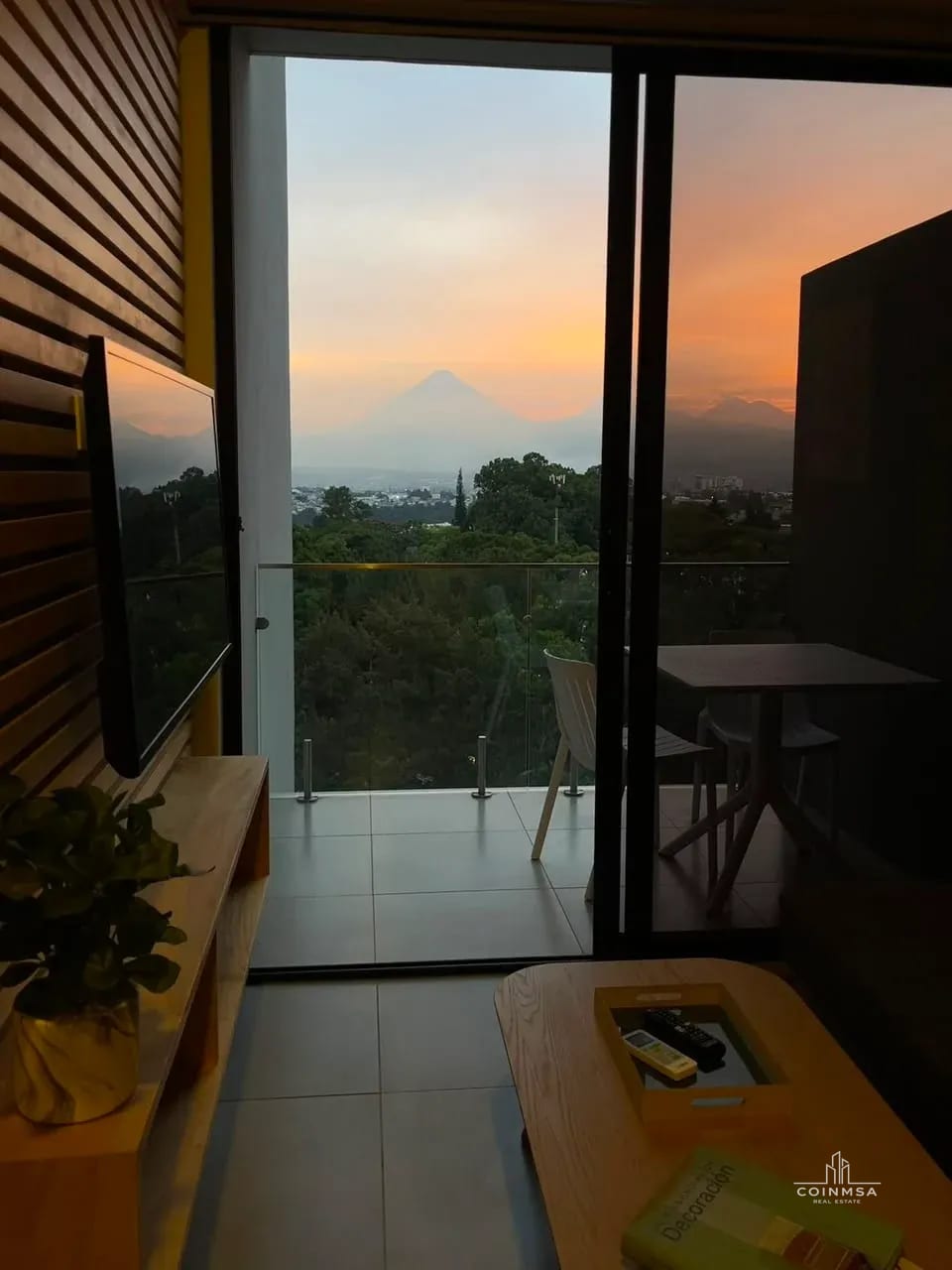 Apartamento amueblado en renta zona 13 / Elemento — Apartamento en Alquiler en Elemento Plaza Berlín, Zona 13, Guatemala, Ciudad — foto 5 de 15