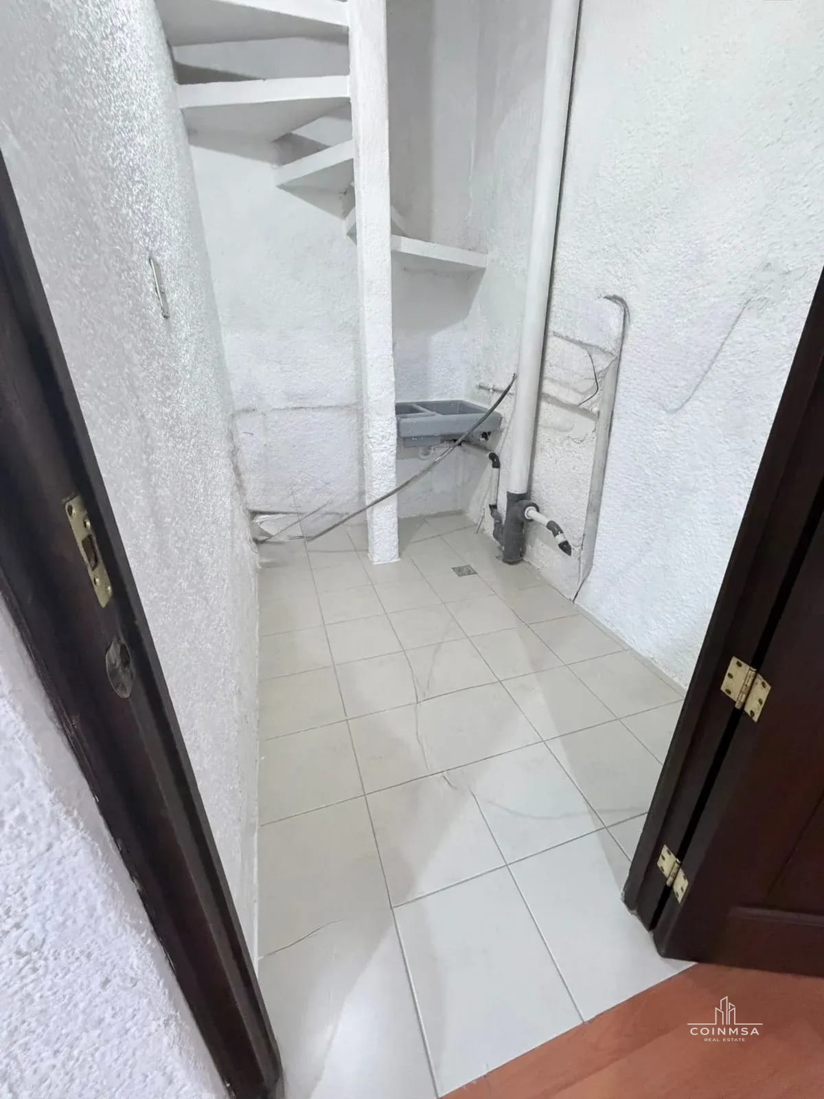 Apartamento tipo efficiency en Renta zona 10 — Apartamento en Alquiler en Las Cañas, Zona 10, Guatemala, Ciudad — foto 6 de 7