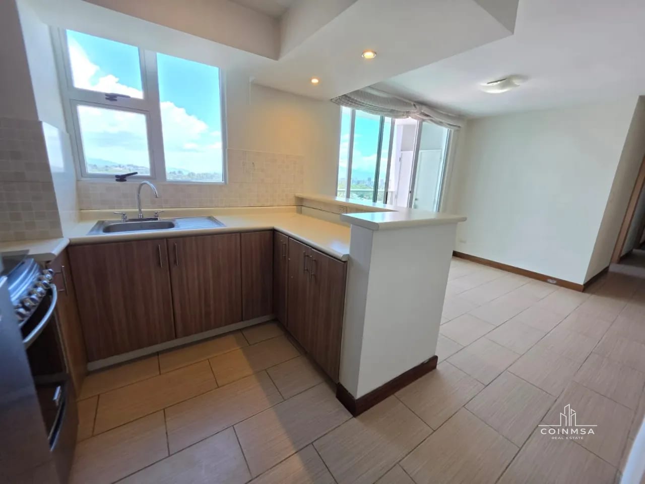 Apartamento en renta zona 14 / Condado la Villa — Apartamento en Alquiler en Condado La Villa, Zona 14, Guatemala, Ciudad — foto 3 de 15