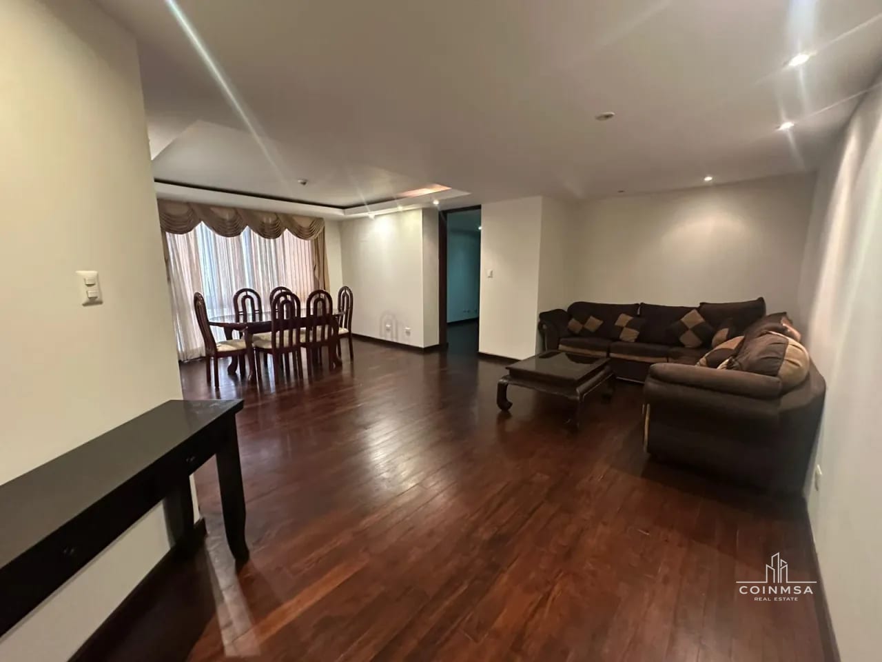 Apartamento en Renta zona 10 / Tiffany II — Apartamento en Alquiler en Tiffany II, Zona 10, Guatemala, Ciudad — foto 1 de 13