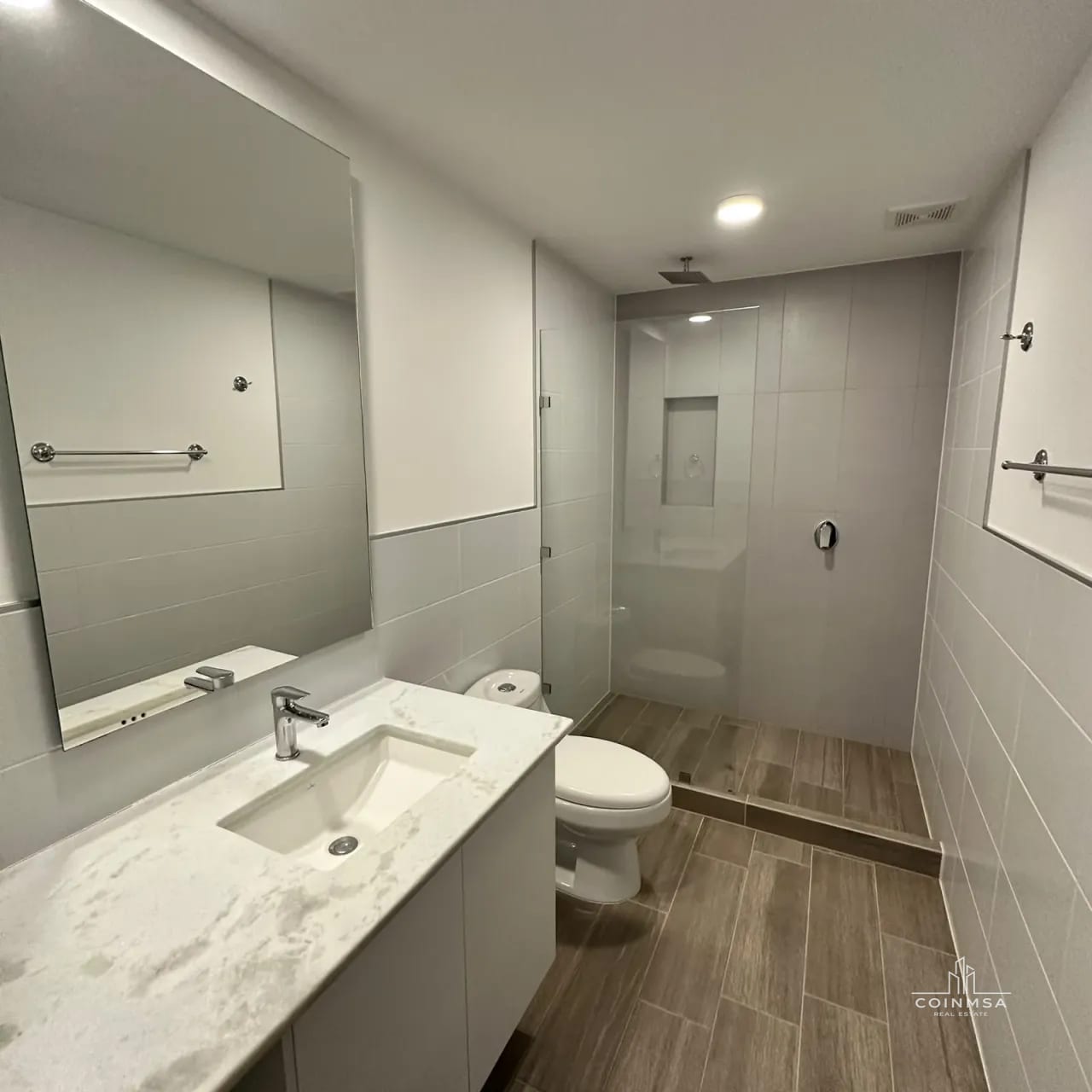Apartamento en Renta Segheria zona 14 / La Villa — Apartamento en Alquiler en Zona 10, Guatemala, Ciudad — foto 8 de 17